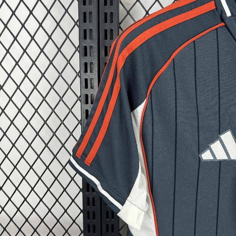 CAMISOLA DE BASEBOL DO BAYERN MUNICH 25/26 GRAFIT