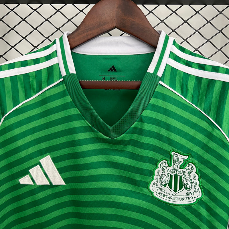 CAMISOLA DO NEWCASTLE 25/26 VERDE